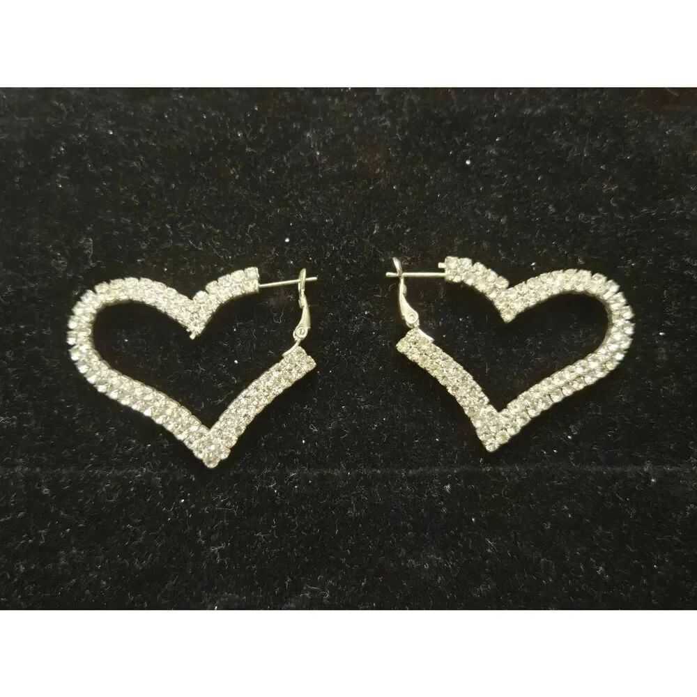 Women's Silver Tone White Rhinestone Heart Shaped Earrings